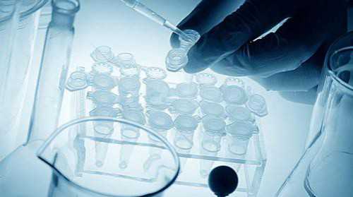 怀孕四五周左右HCG值是5516是在正常值的范围内吗？