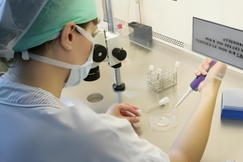 胚胎放入子宫游走的过程 胚胎放入子宫游走几天着床