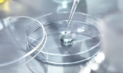 右侧卵巢囊肿的危害是什么？右侧卵巢囊肿有哪些症状？